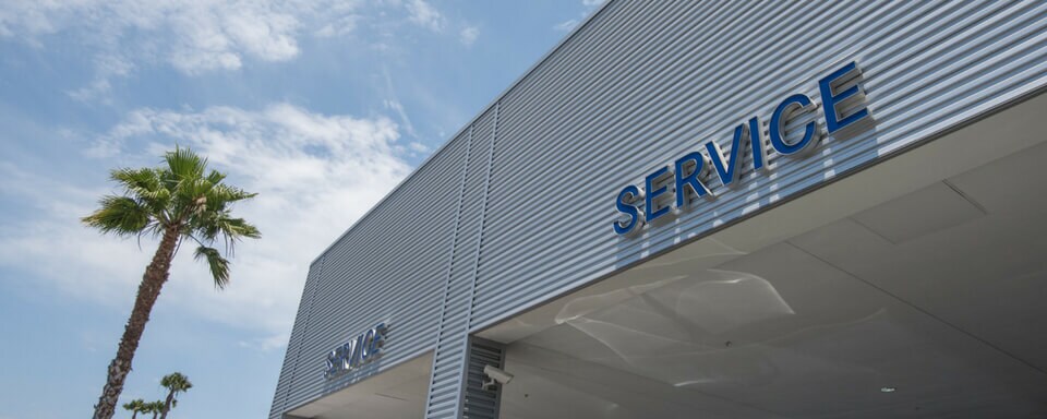 Mercedes-Benz of South Bay Service Center Mercedes-Benz of South Bay service center entrance