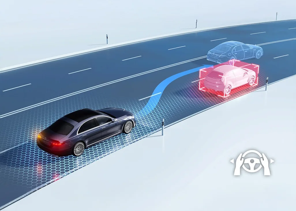 Illustration of a Mercedes-Benz changing lanes with driver assistance sensor fields shown