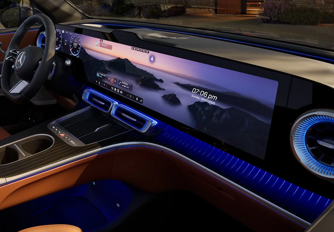 GLC Electric SUV dashboard with the cross-cabin MBUX Hyperscreen