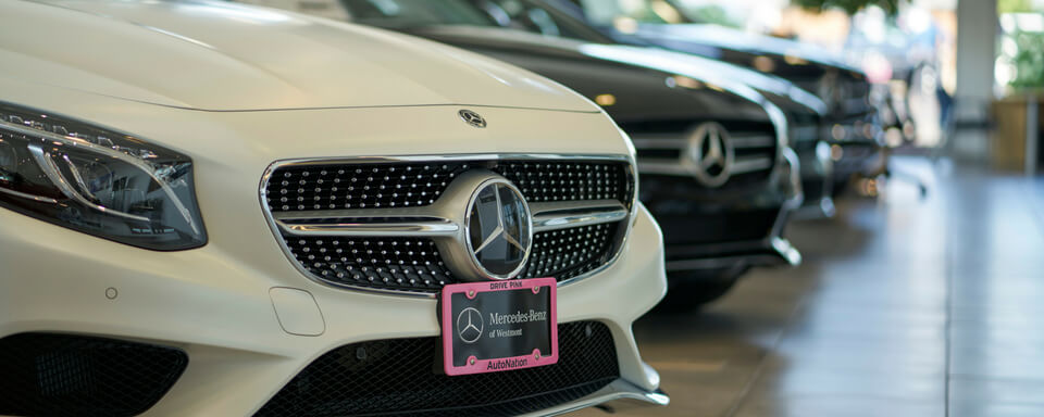 Mercedes-Benz of Westmont Finance Center & Showroom
