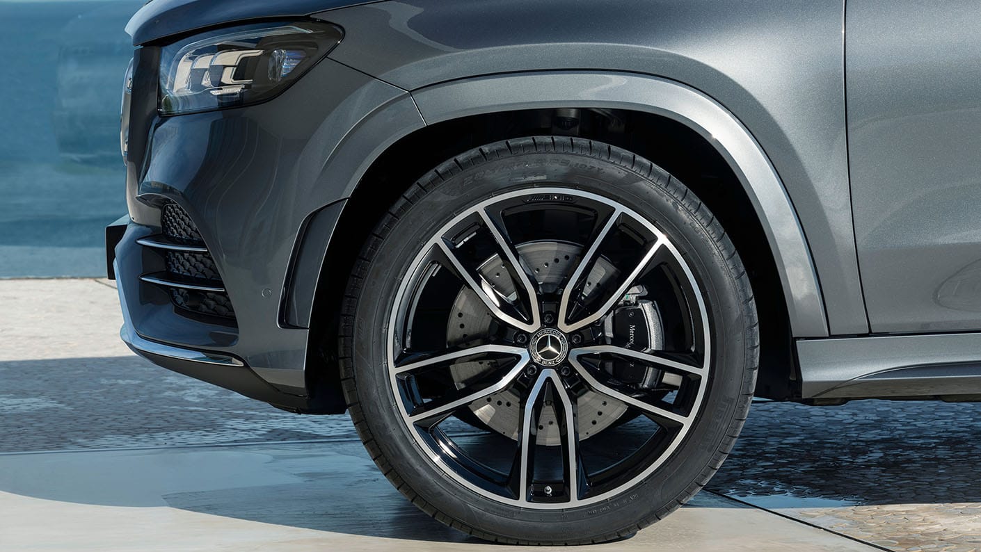 2020-GLS-SUV-FMG-006-OL.jpg