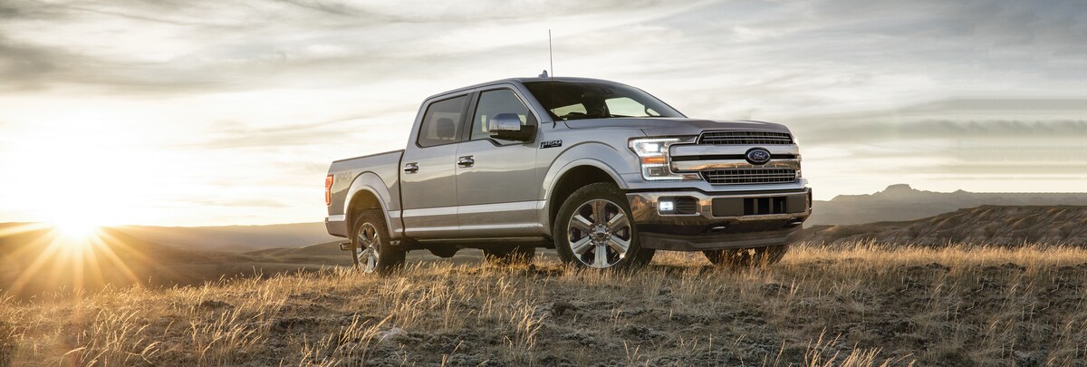 Ford F-150 Lariat SuperCrew 5ftBox Truck Ford F-150 Lariat SuperCrew 5ftBox Truck