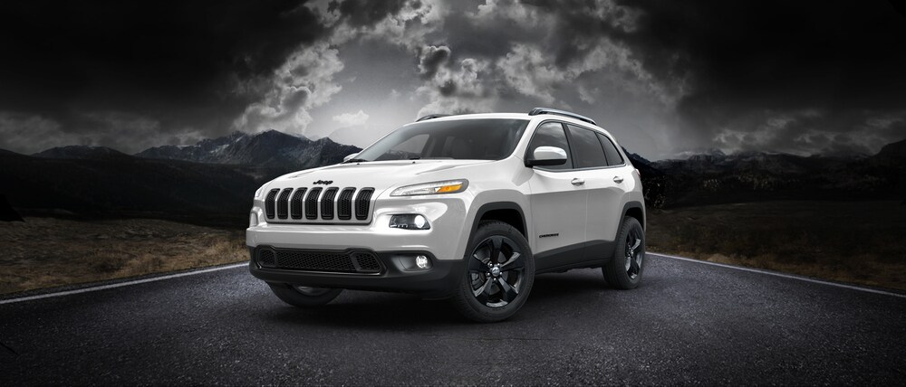 2015-Jeep-Cherokee-Altitude-01.jpg