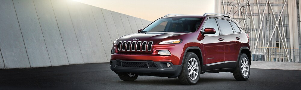 2016-Jeep-Cherokee-Latitude-SUV-L01.jpg