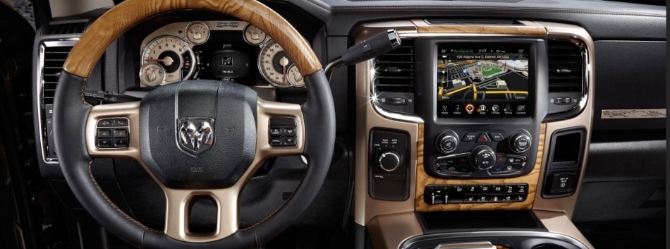 2017 ram 2500 interior