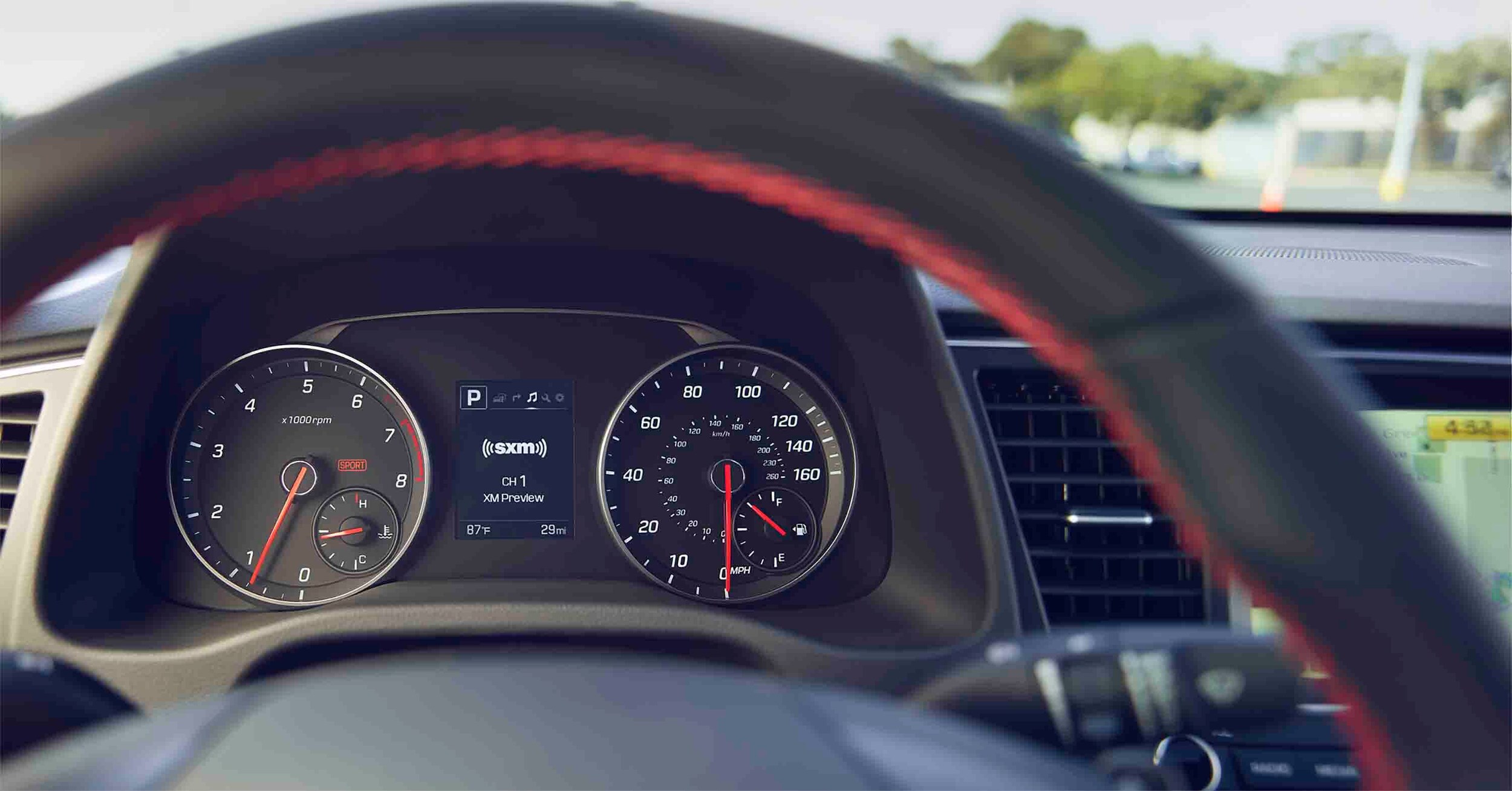 2017_Elantra_Sport_Black_0118_Gauges.jpg