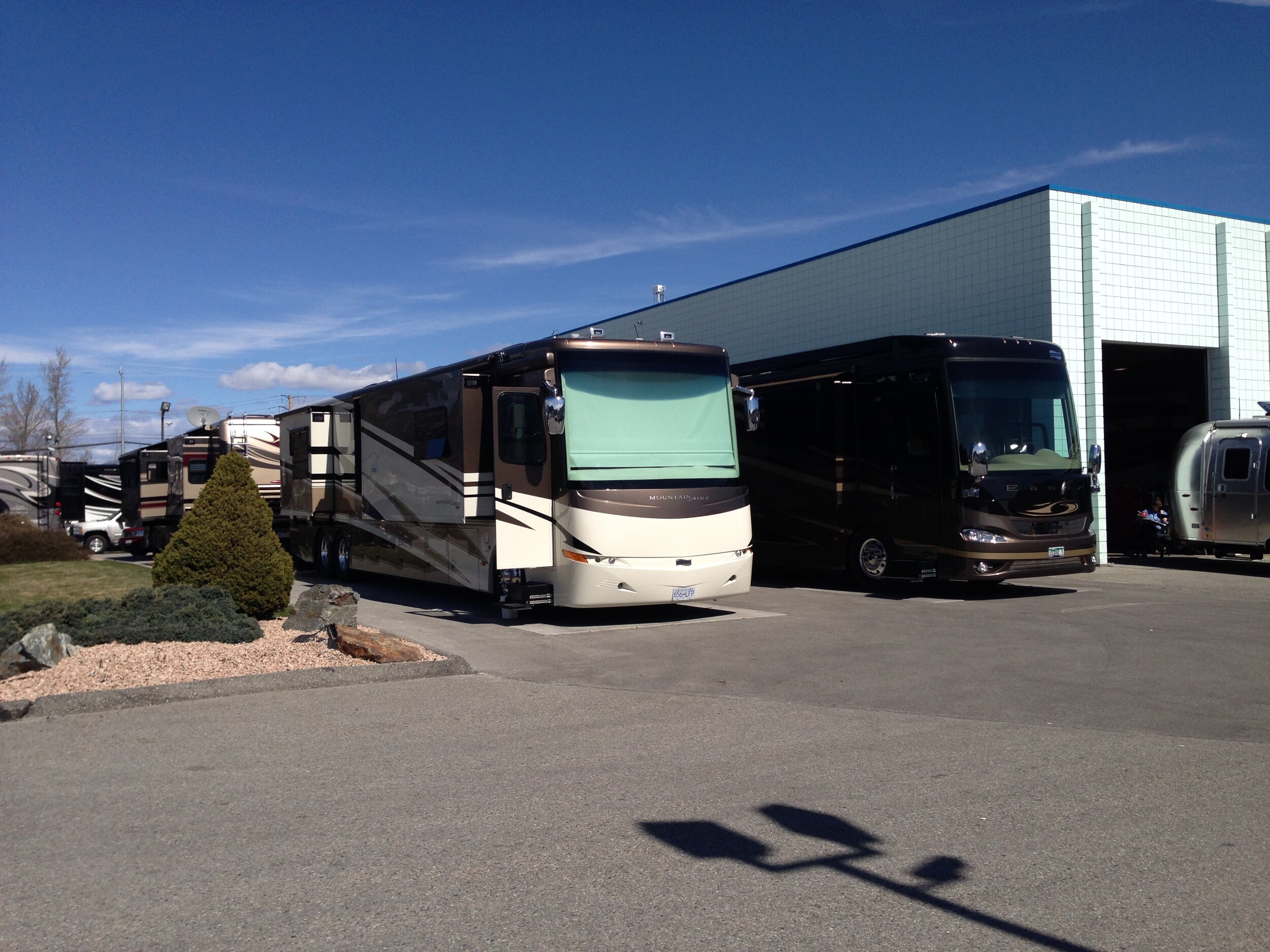 Midtown RV Customer Accommodation guest accommodation at Midtown RV