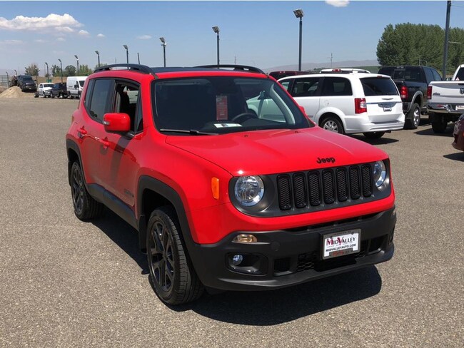2018 JEEP RENEGADE SPORT 4X4 shown