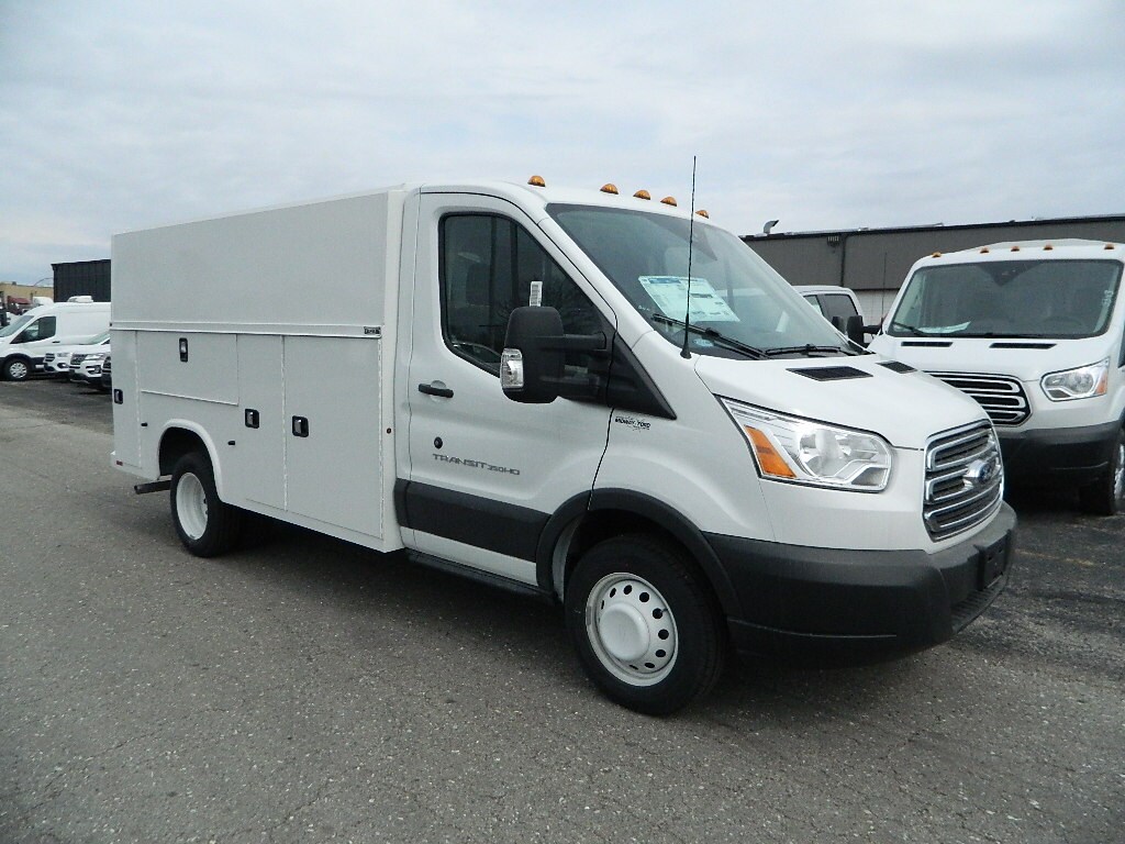 Midway Ford Truck Center in Kansas City, MO Near Independence MO