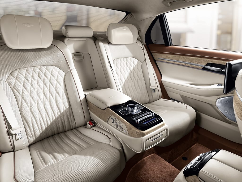 2020 Genesis G90 in Stephenville Granbury Fort Worth TX Back.jpg