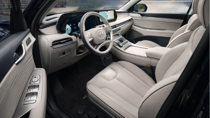 Hyundai%20Palisade%20Interior%20comparison.png