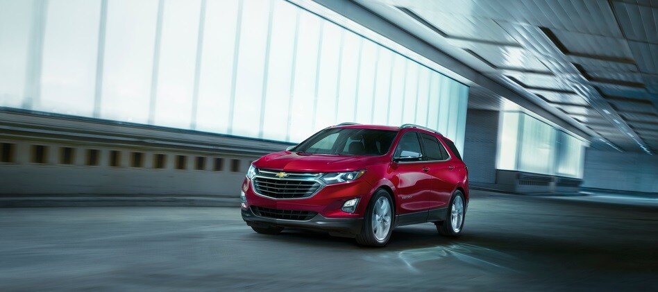 2018-Chevrolet-Equinox-Premier-SUV-L01.jpg