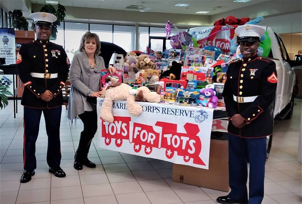 Toys for Tots with Marines 2018.jpg