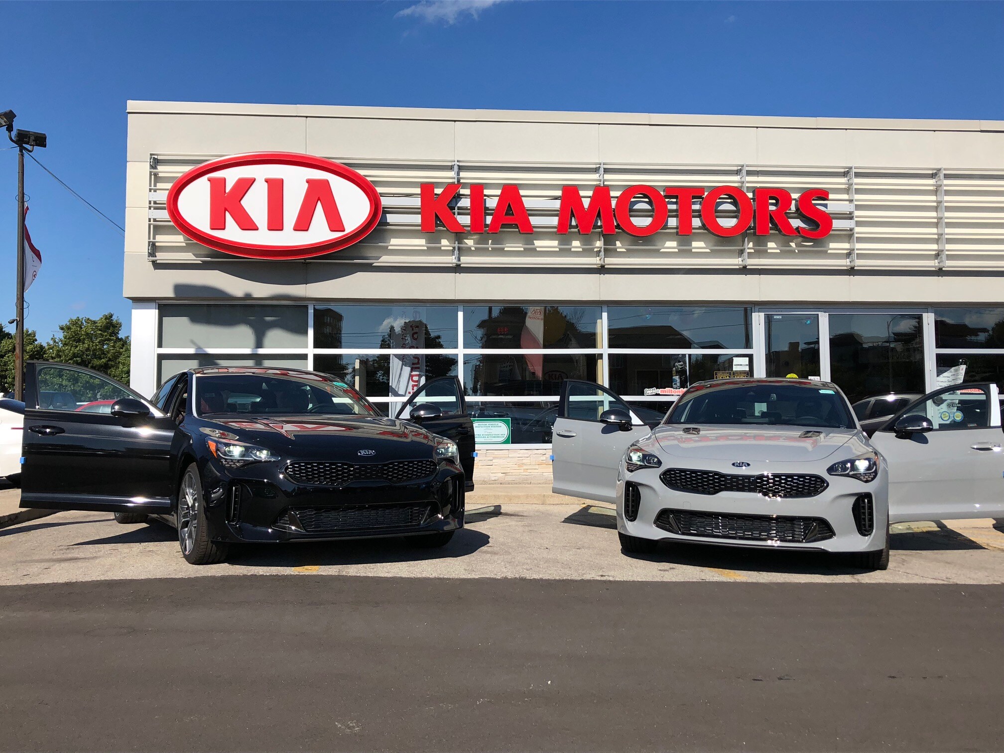 milton kia stinger.jpg