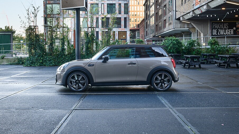 2023 MINI 3 Door 2023 MINI 3 Door