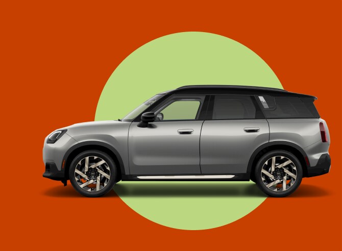 Side view of a MINI Countryman S ALL4.