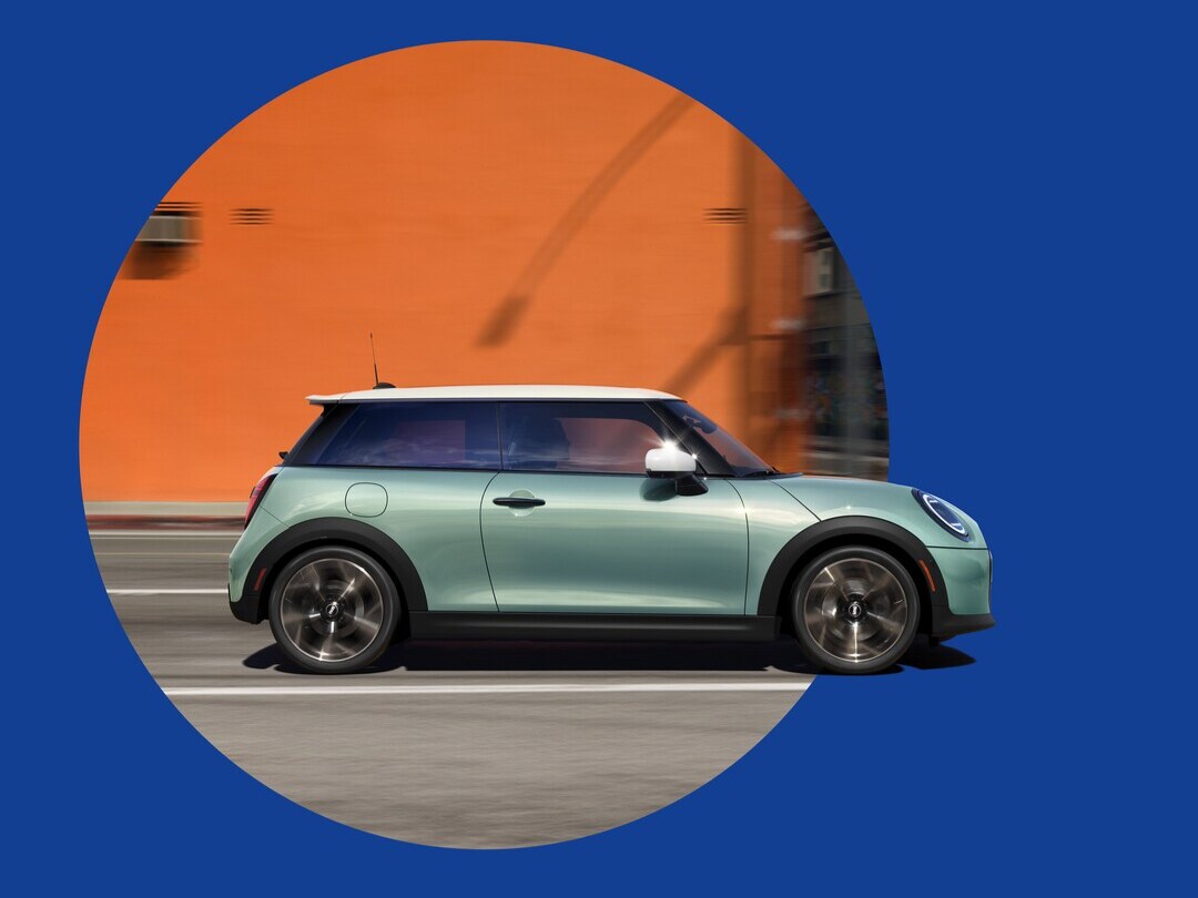 2025 MINI Hardtop 2 Door Profile view