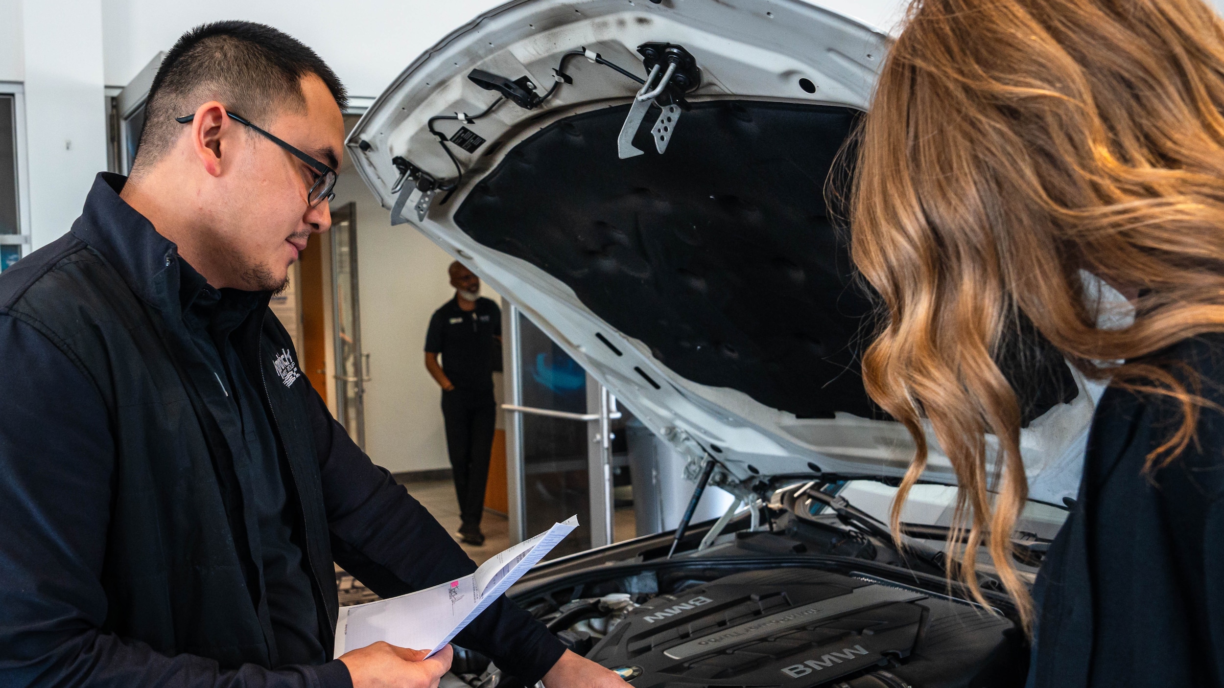 Service%20Drive%20w%20Customer%20-%20Engine%20-%20cut.png