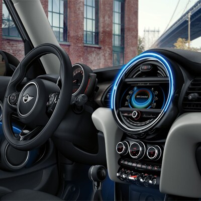 MINI Cooper Hardtop 4 Door in Portland, OR MINI Cooper Hardtop 4 Door Interior and Exterior Vehicle Features
