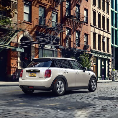 MINI Cooper Hardtop 4 Door in Portland, OR MINI Cooper Hardtop 4 Door Interior and Exterior Vehicle Features