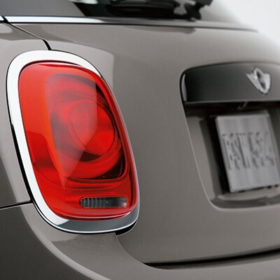 MINI Hardtop 4 Door in Ramsey, NJ MINI Hardtop 4 Door Interior and Exterior Vehicle Features