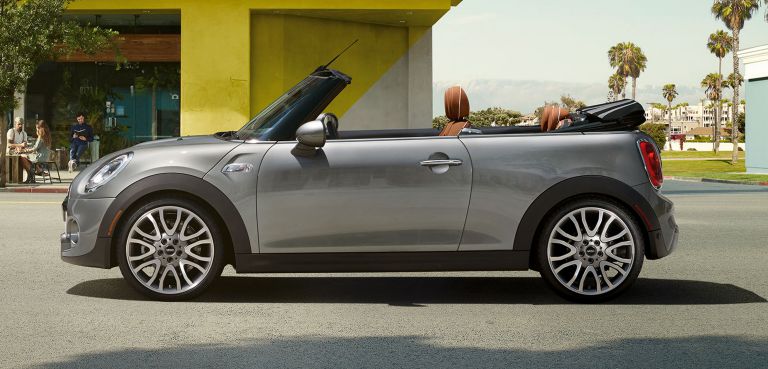 2017 MINI Convertible.jpg