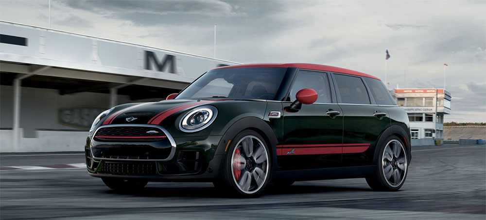 2017 MINI Clubman interior