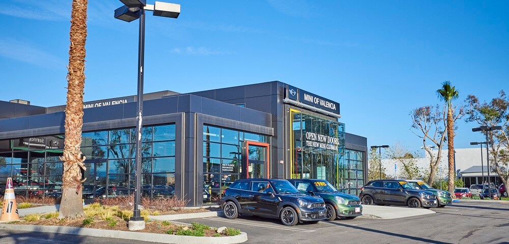 Santa Clarita MINI Dealership View of MINI of Valencia in the Santa Clarita area