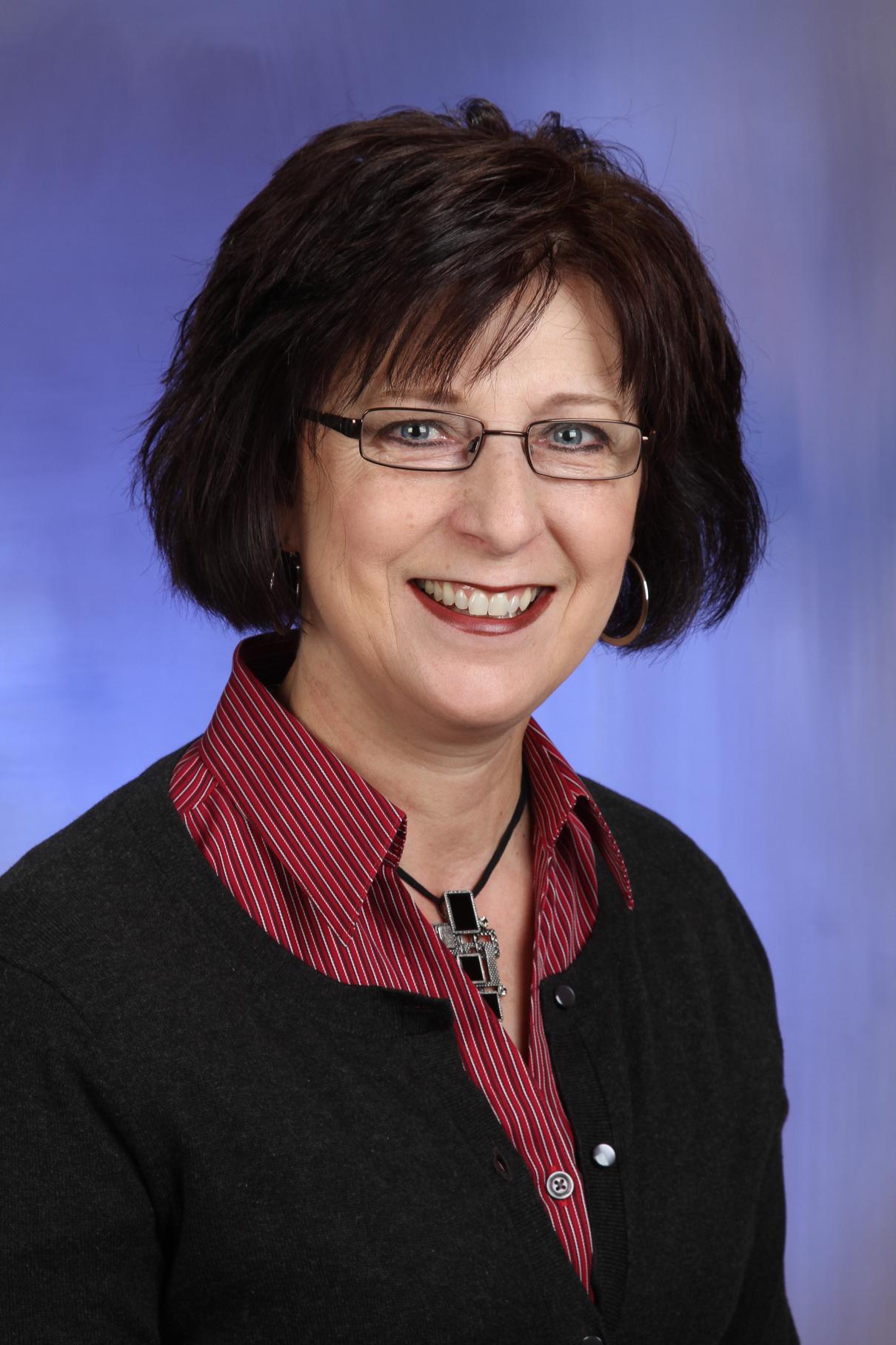 Cindy DeVries