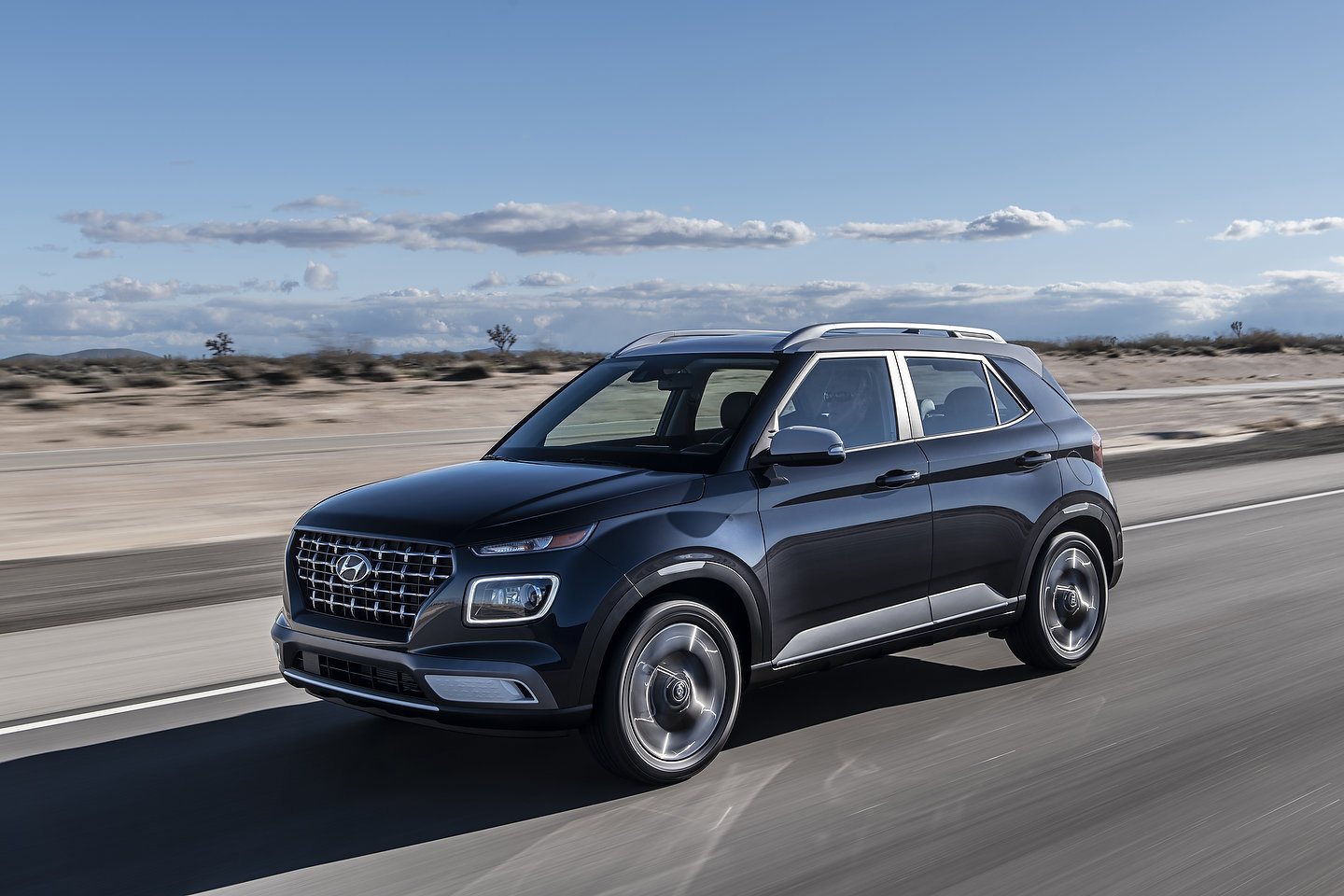2020-Hyundai-Venue-5879.jpg