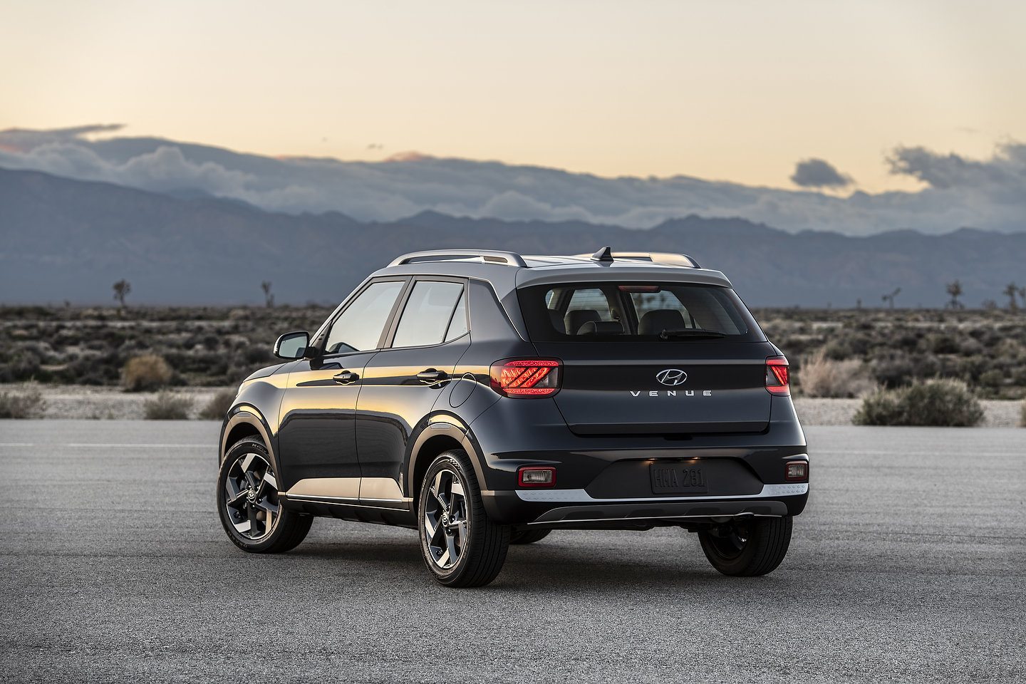 2020-Hyundai-Venue-5888.jpg