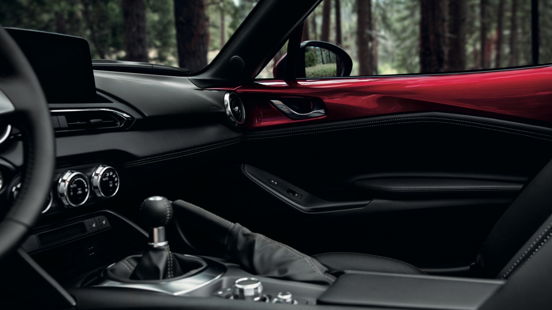 2021-MazdaMX5Miata-VLP-gallery-image 9.jpg