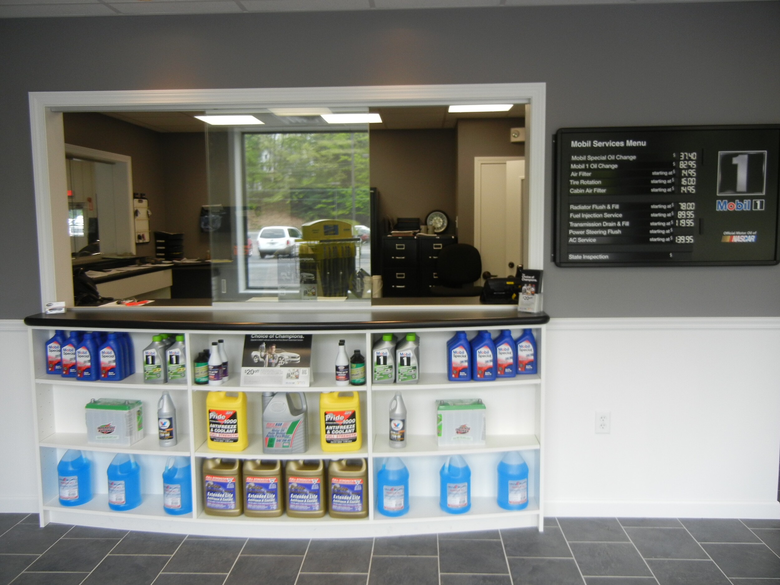 About Modern Auto Sales in Tyngsboro