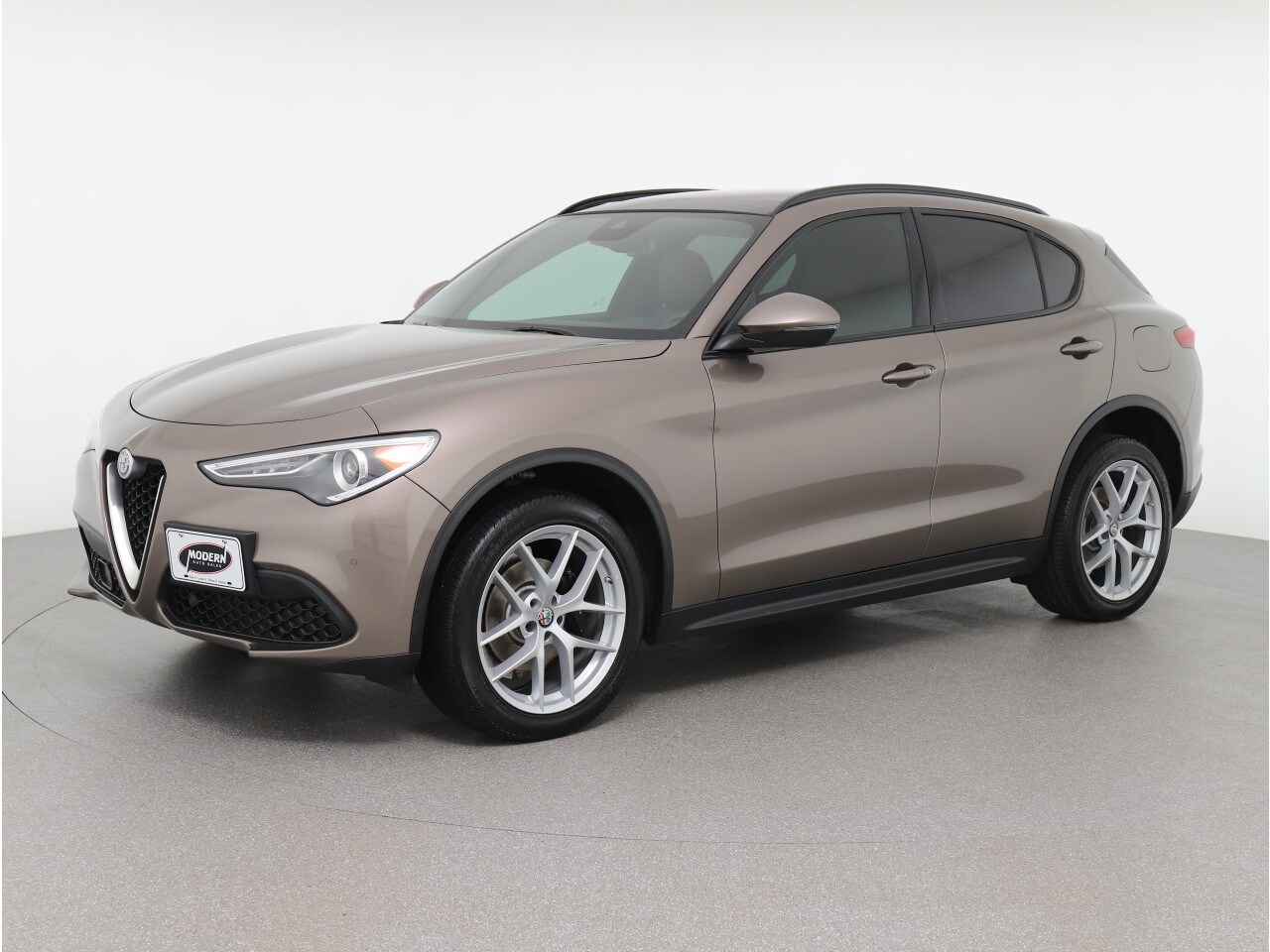 2019 Alfa Romeo Stelvio Ti 2019 Alfa Romeo Stelvio Ti dealership picture