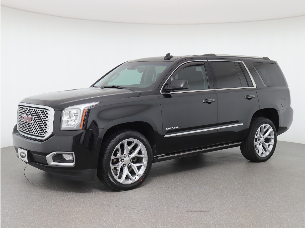 2015 GMC Yukon Denali 2015 GMC Yukon Denali dealership picture