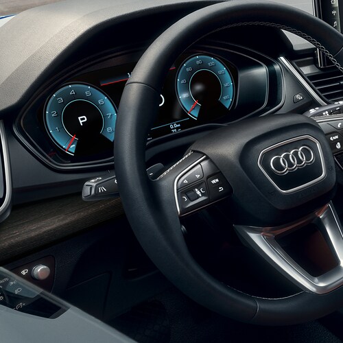 Audi Q5
Premium Plus