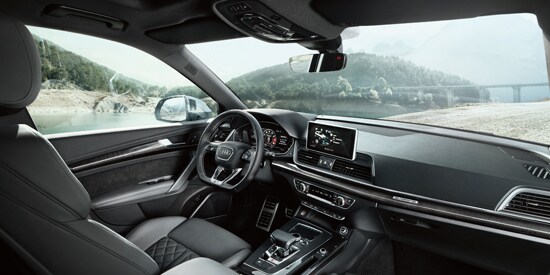 Audi SQ5 interior
