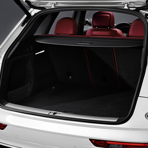 Audi SQ5 Trunk
Interior