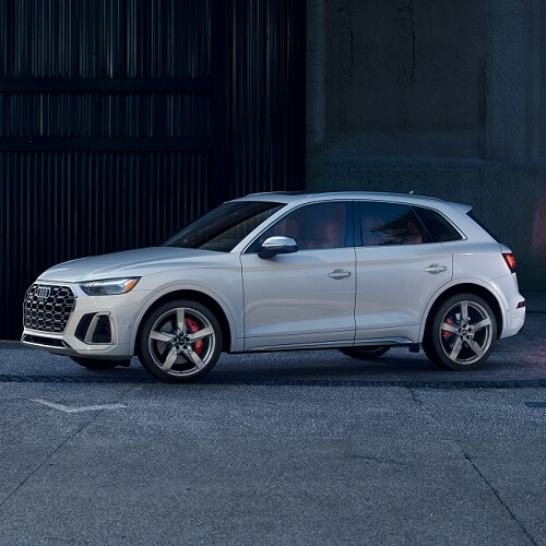 Audi SQ5
Exterior