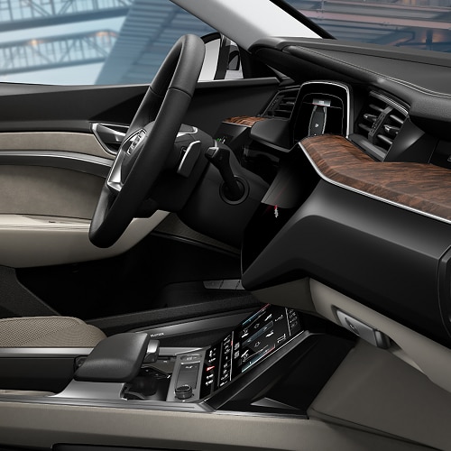 Audi e-torn
Sportback European Model Driver Interior