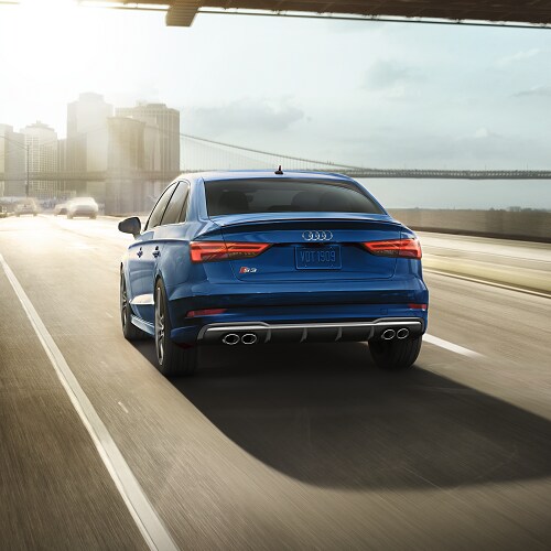 Audi S3
Premium Plus Back End
