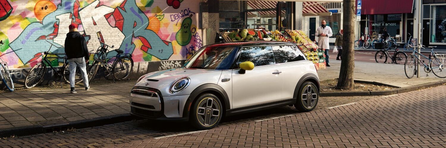 2025 MINI Electric 2024 MINI Electric exterior photo