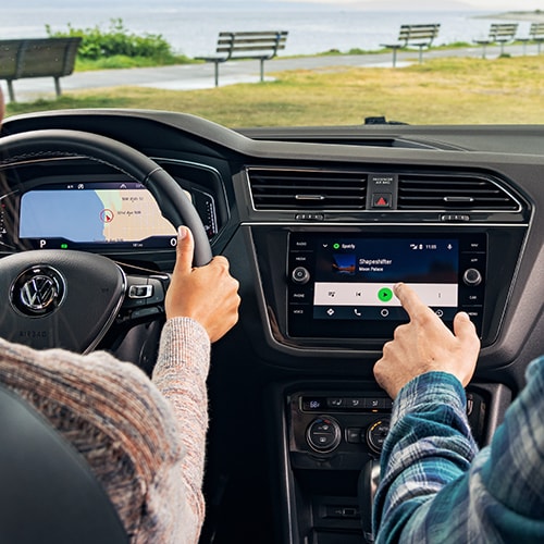 VW Tiguan interior