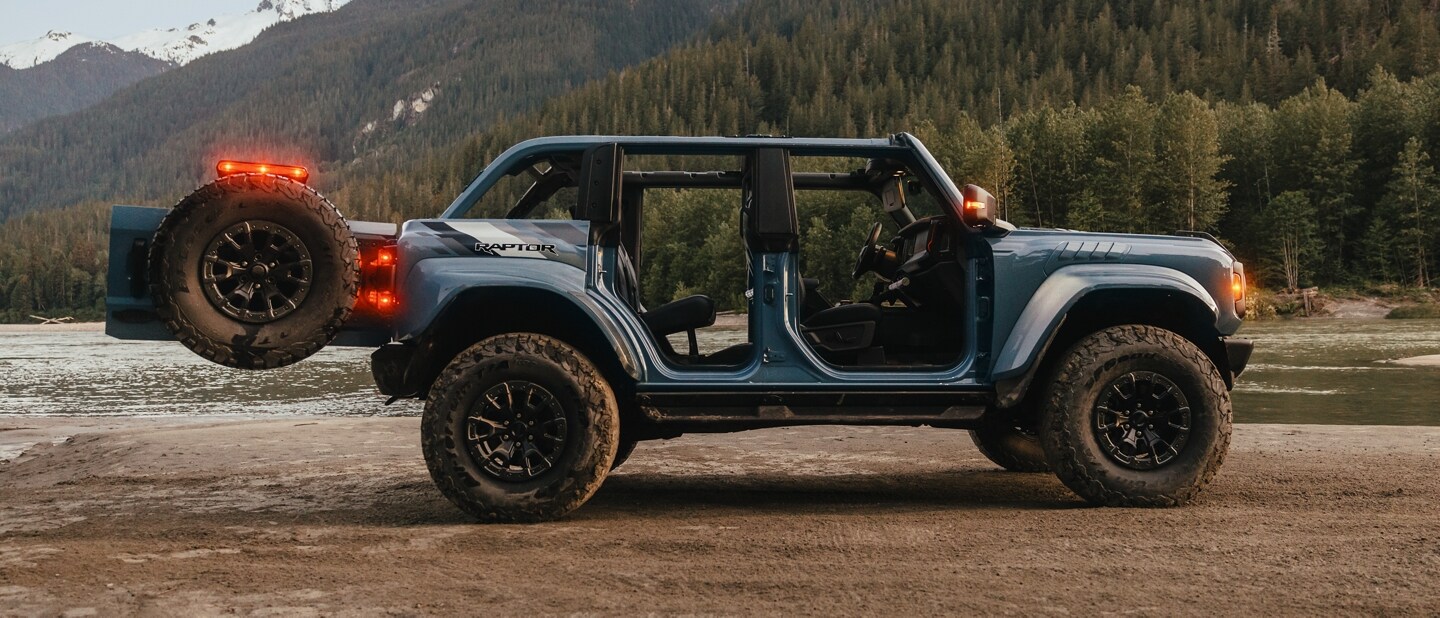 2025 Ford Bronco Design
