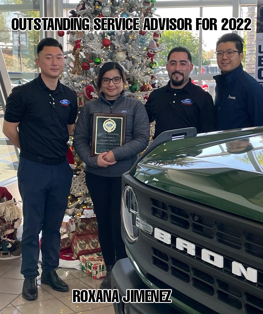 SERVICE ADVISOR ROXANA JIMENEZ.jpg