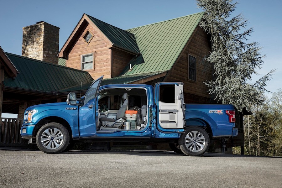Ford F-150 Trim Levels in Alliance, Ohio 2019 Ford F-150 Cargo