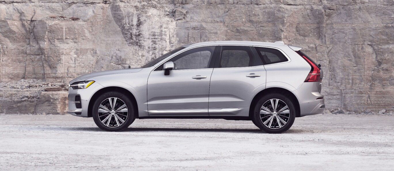 Experience the 2024 Volvo XC60 in Midlothian, VA