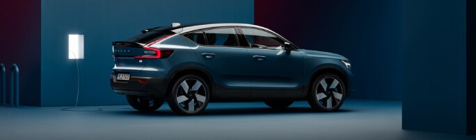 Volvo_c40-lifestyle 2.png