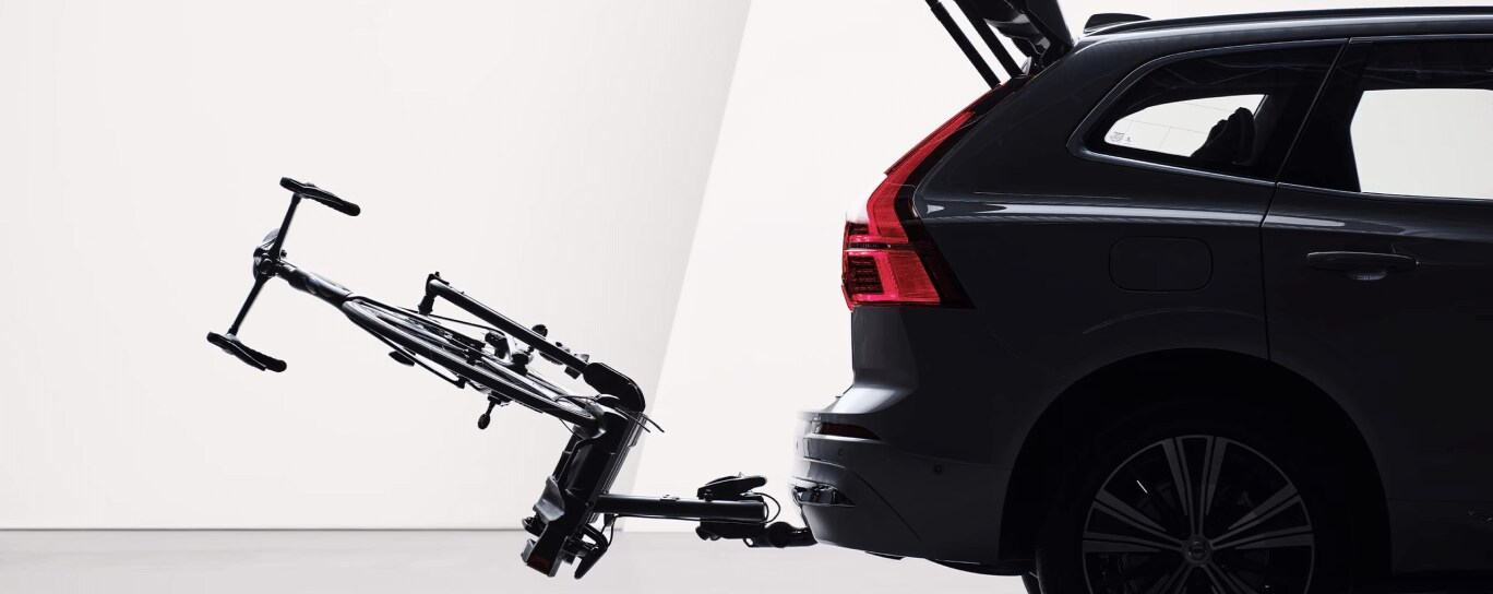 Audi Q5 vs. Volvo XC60 Cargo & Passenger Space