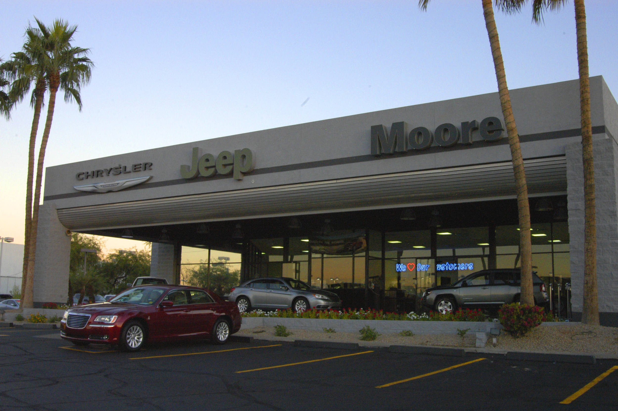 Moore Auto Group Peoria, AZ near Phoenix Chrysler and Jeep Dealership